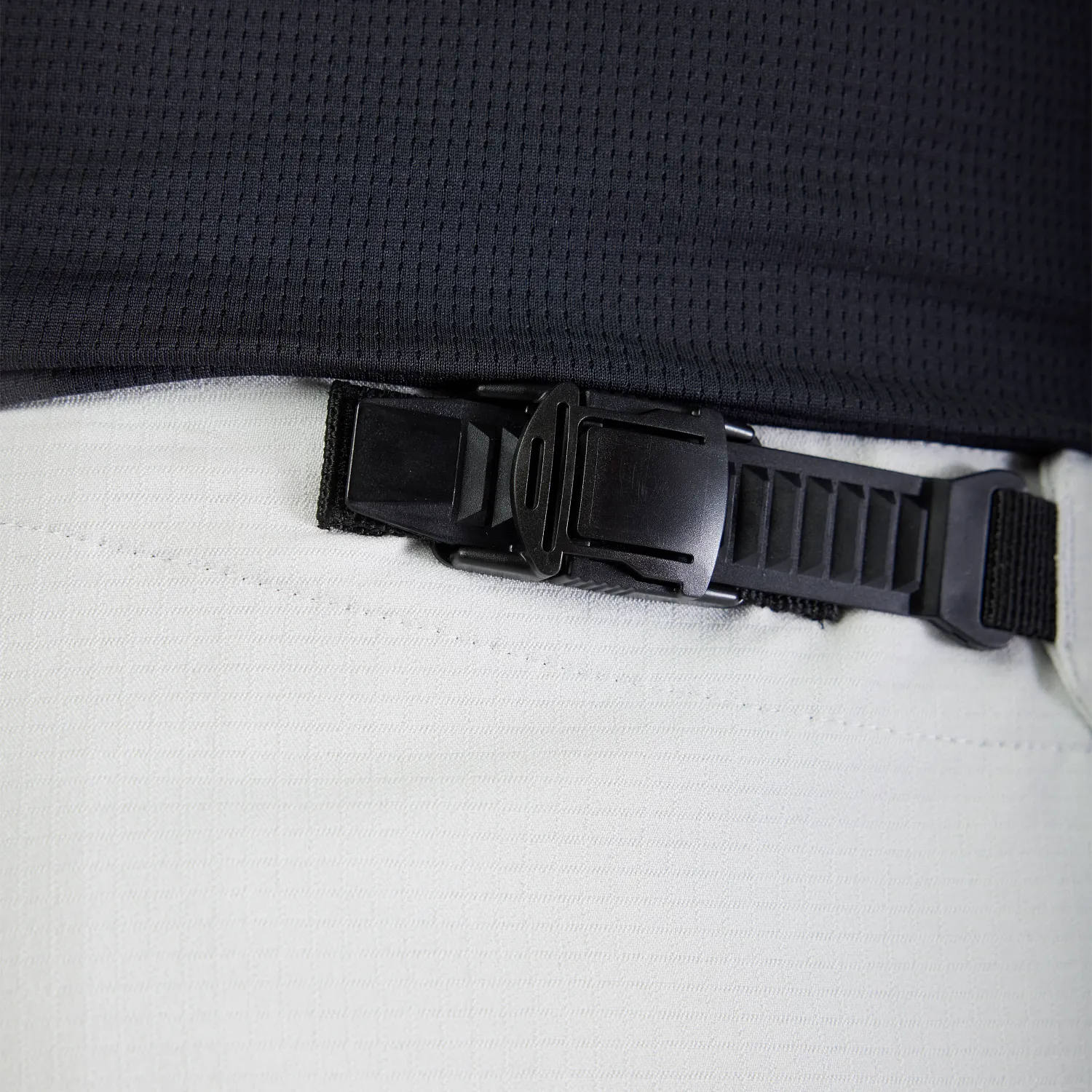 Pantaloni Defend Park