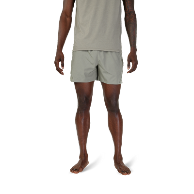Core 5" Linerless Shorts
