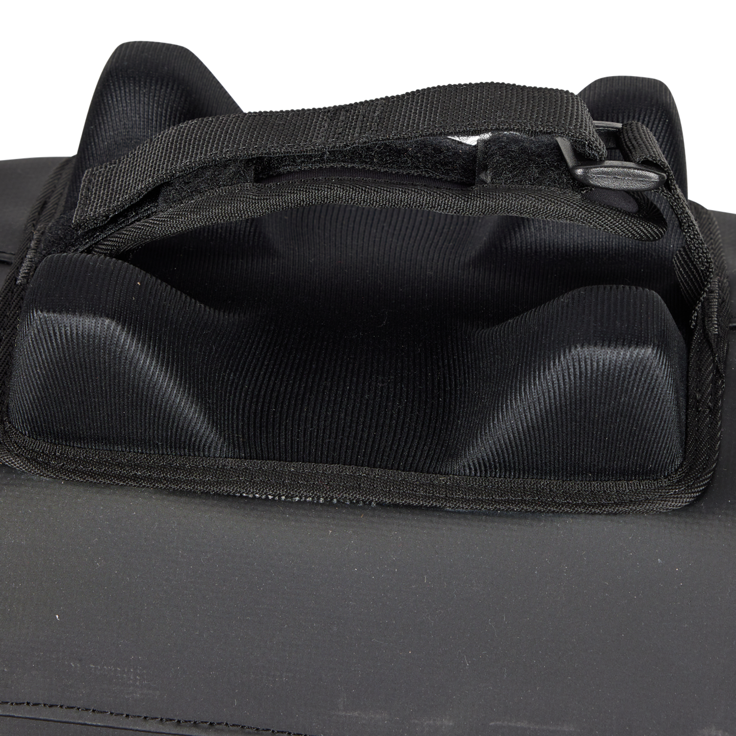 PREMIUM TAILGATE COVER LARGE [BLK] OS