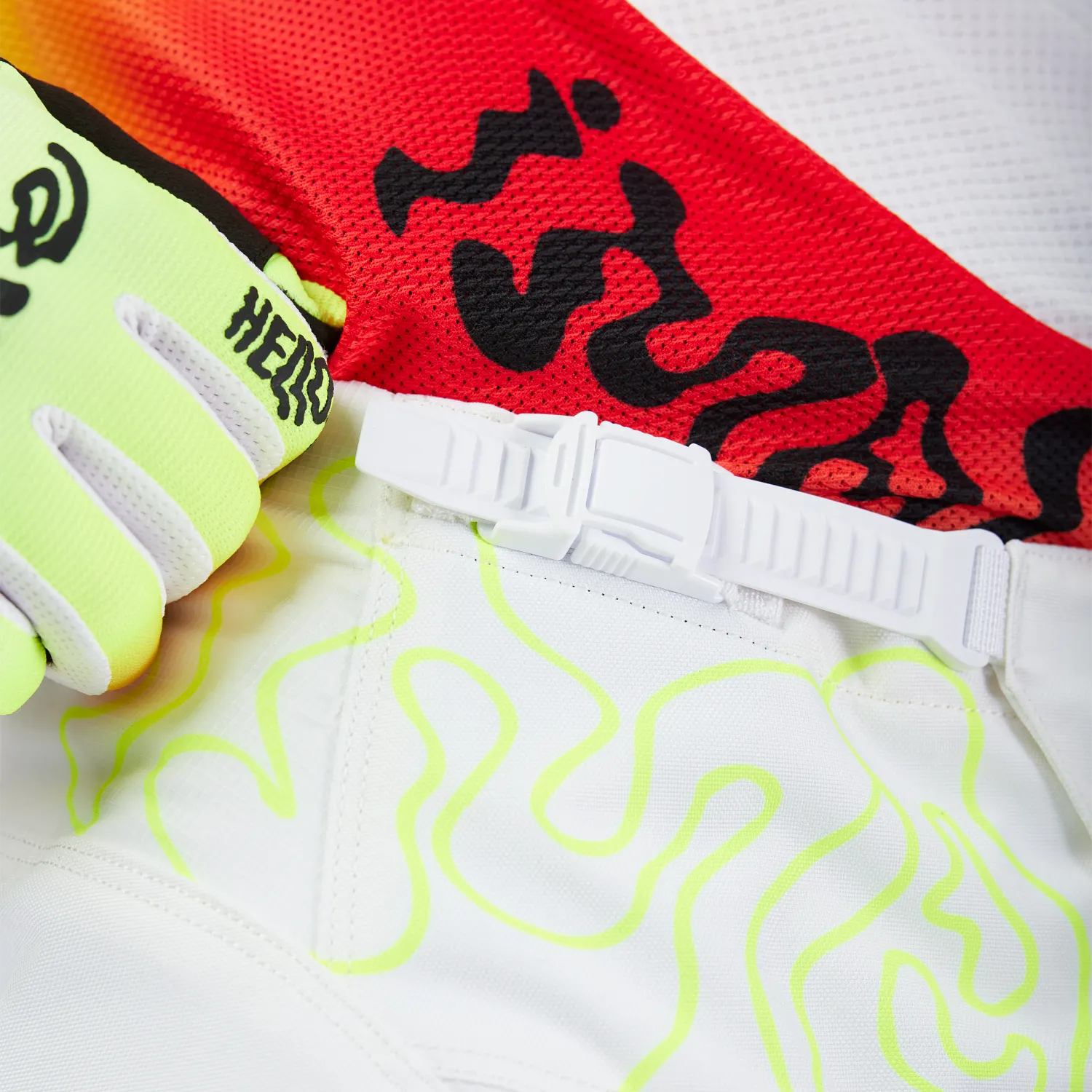 180 HELLO FUTURE PANT 