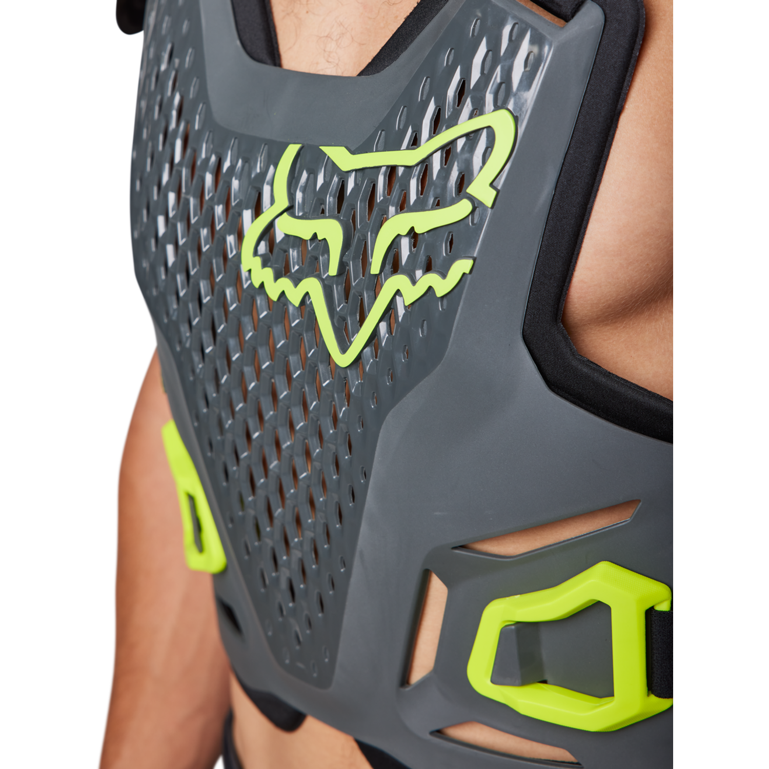 PROTECTOR R3