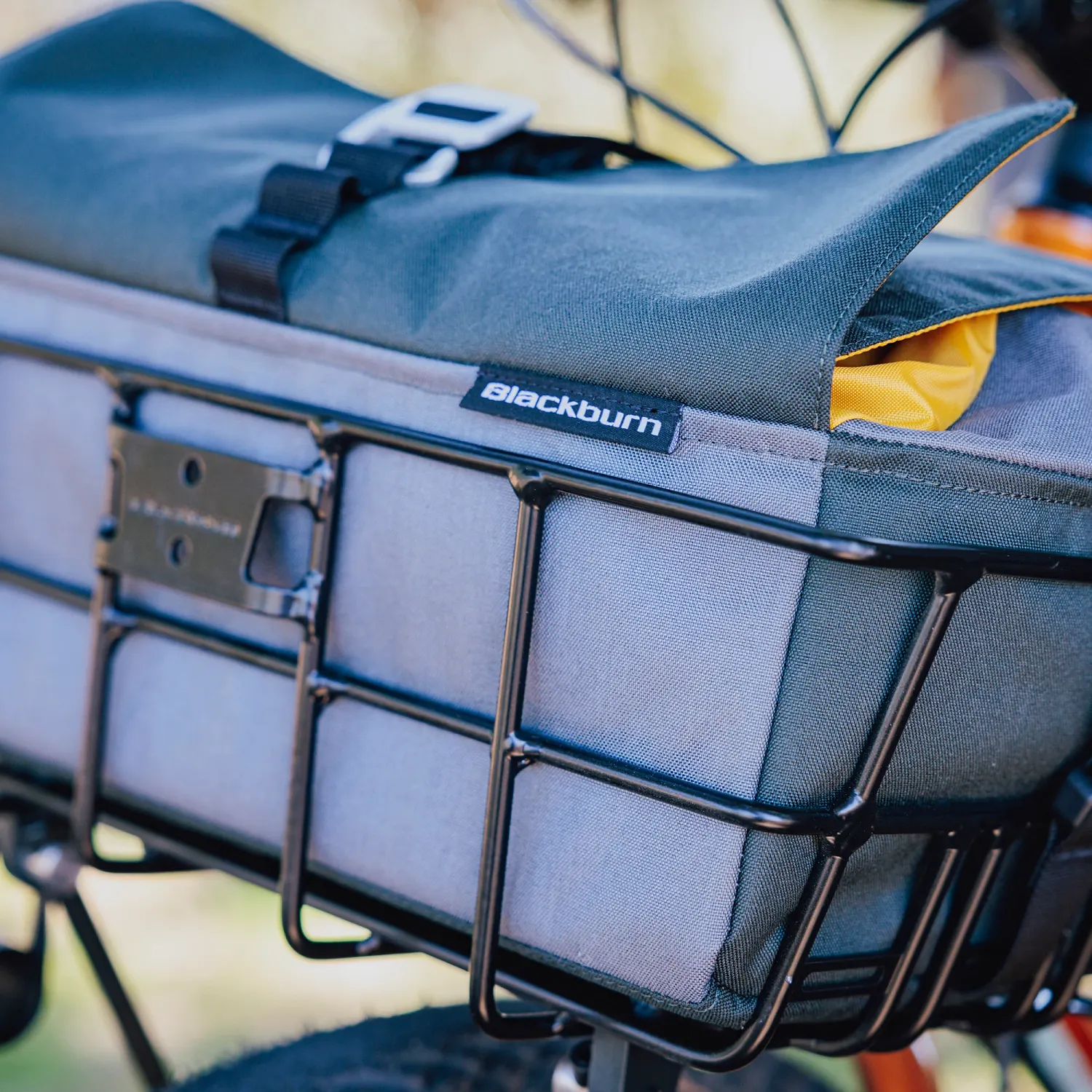 GRID FRONT BASKET RACK