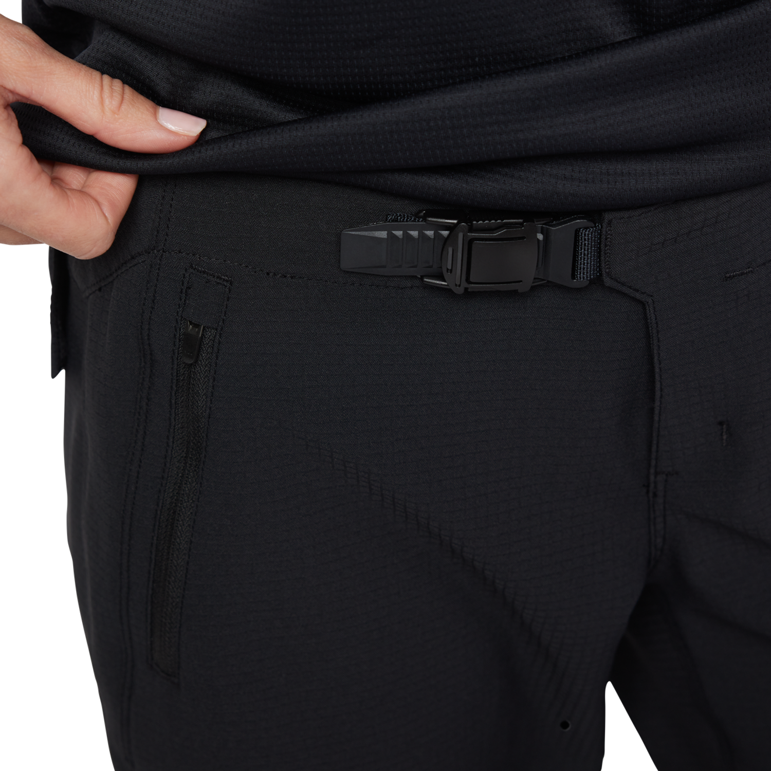 Pantaloncini Defend - Donna