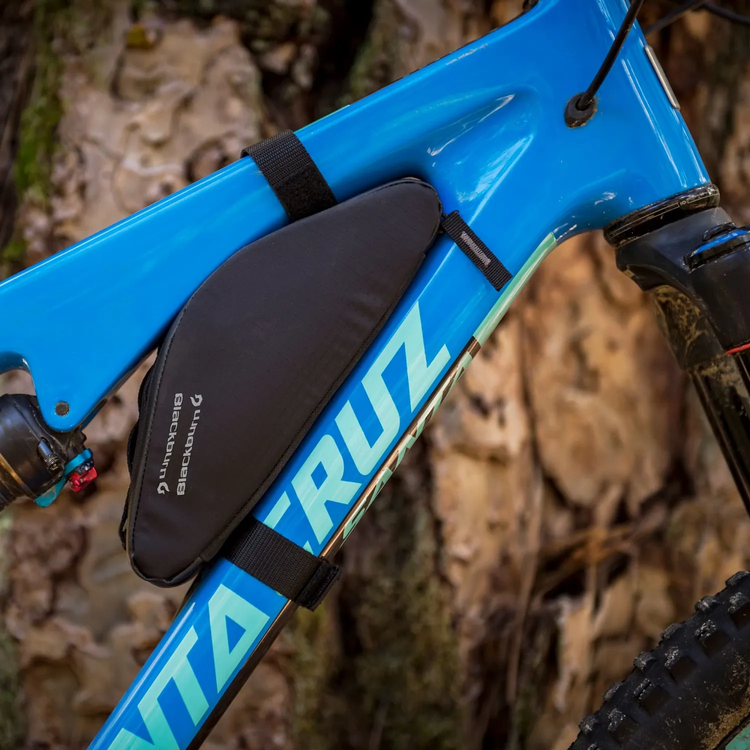 BBN OUTPOST CORNER BAG BLK