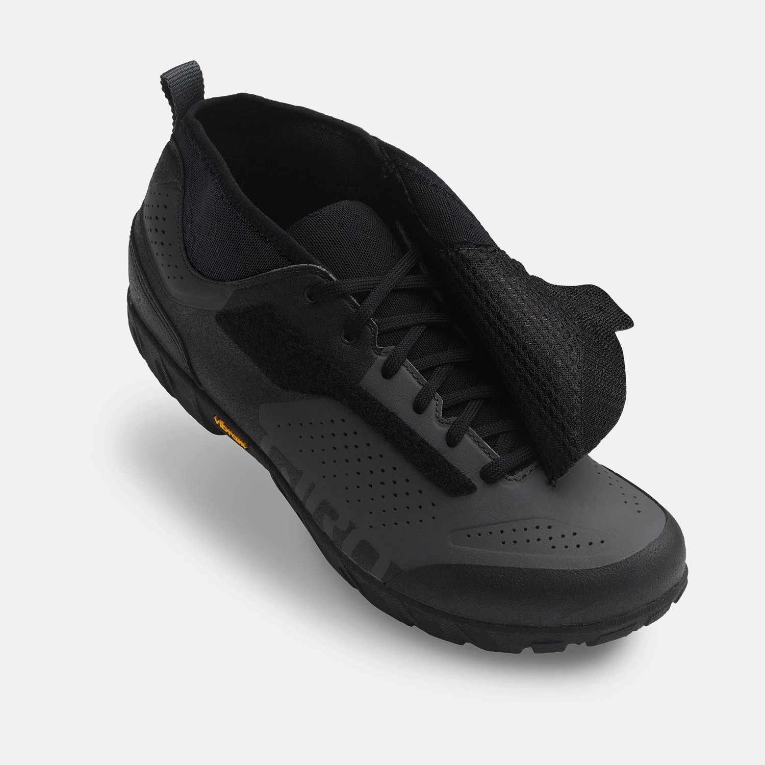 Terraduro Mid Shoe