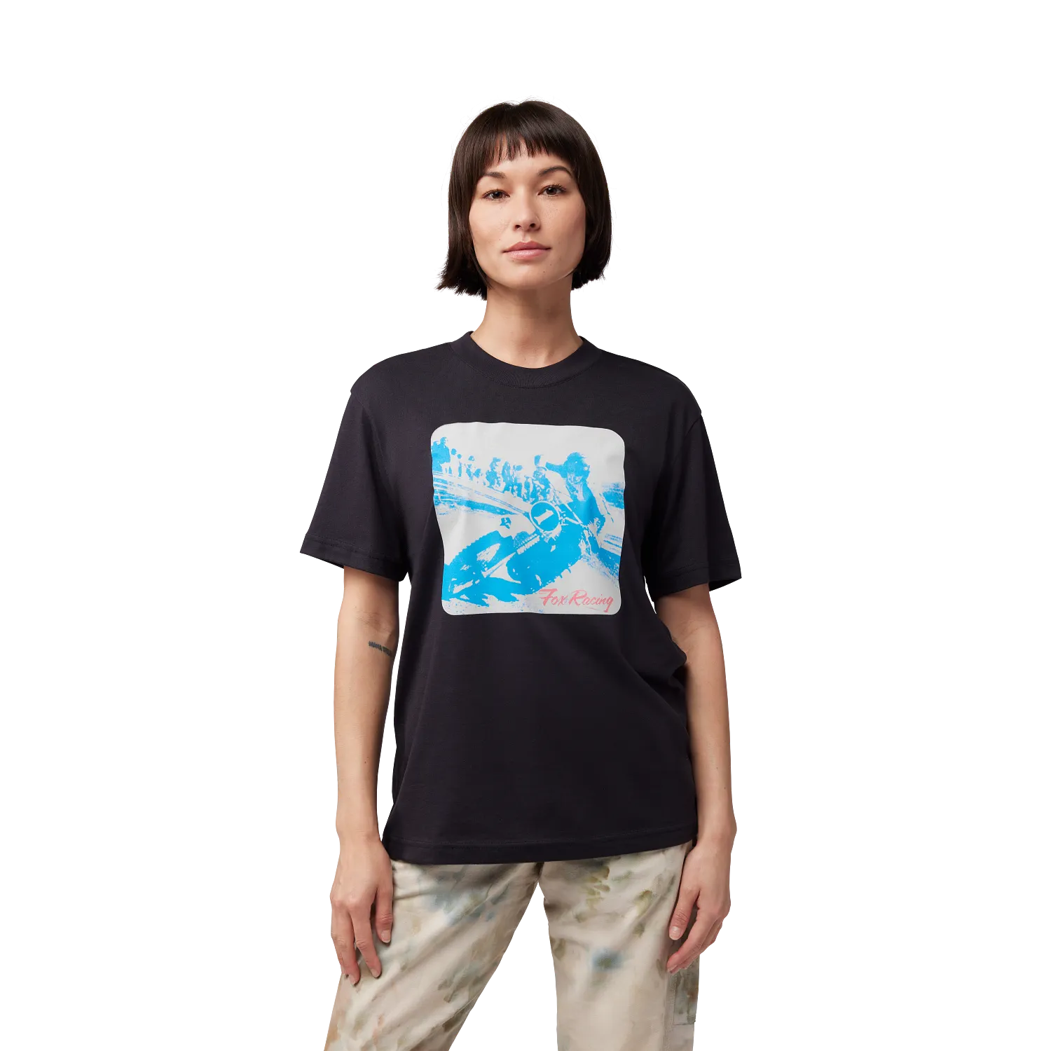 W SCRIPTED PHOTO SS TEE 