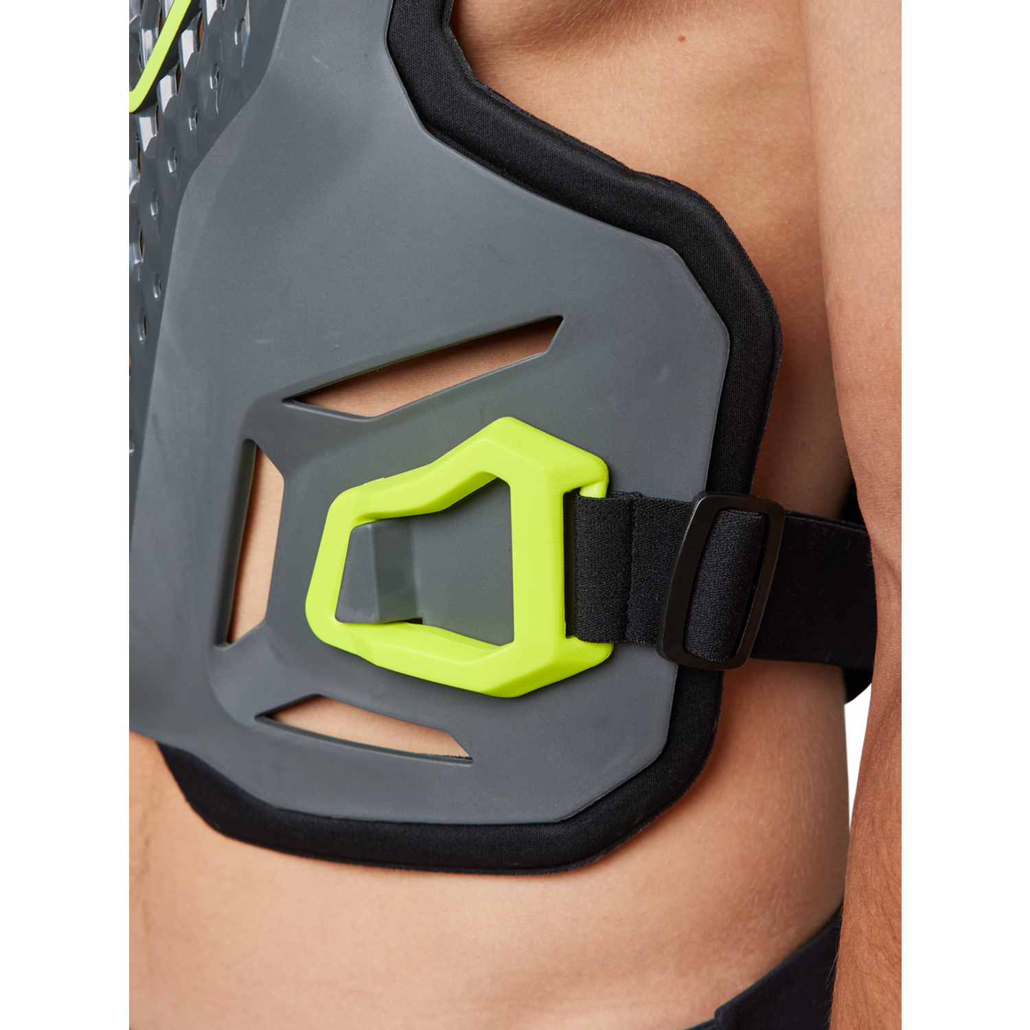 PROTECTOR R3