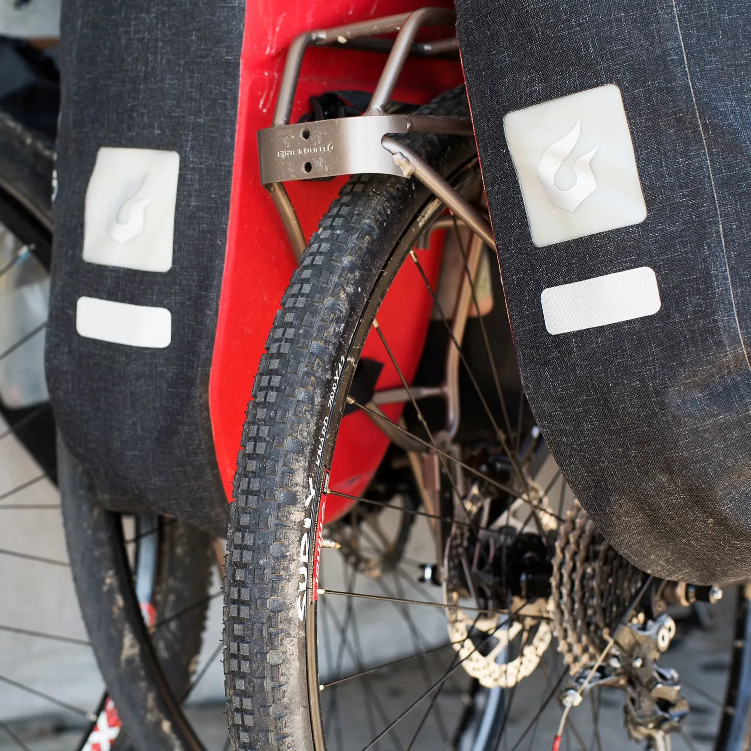 BBN OUTPOST REAR RACK