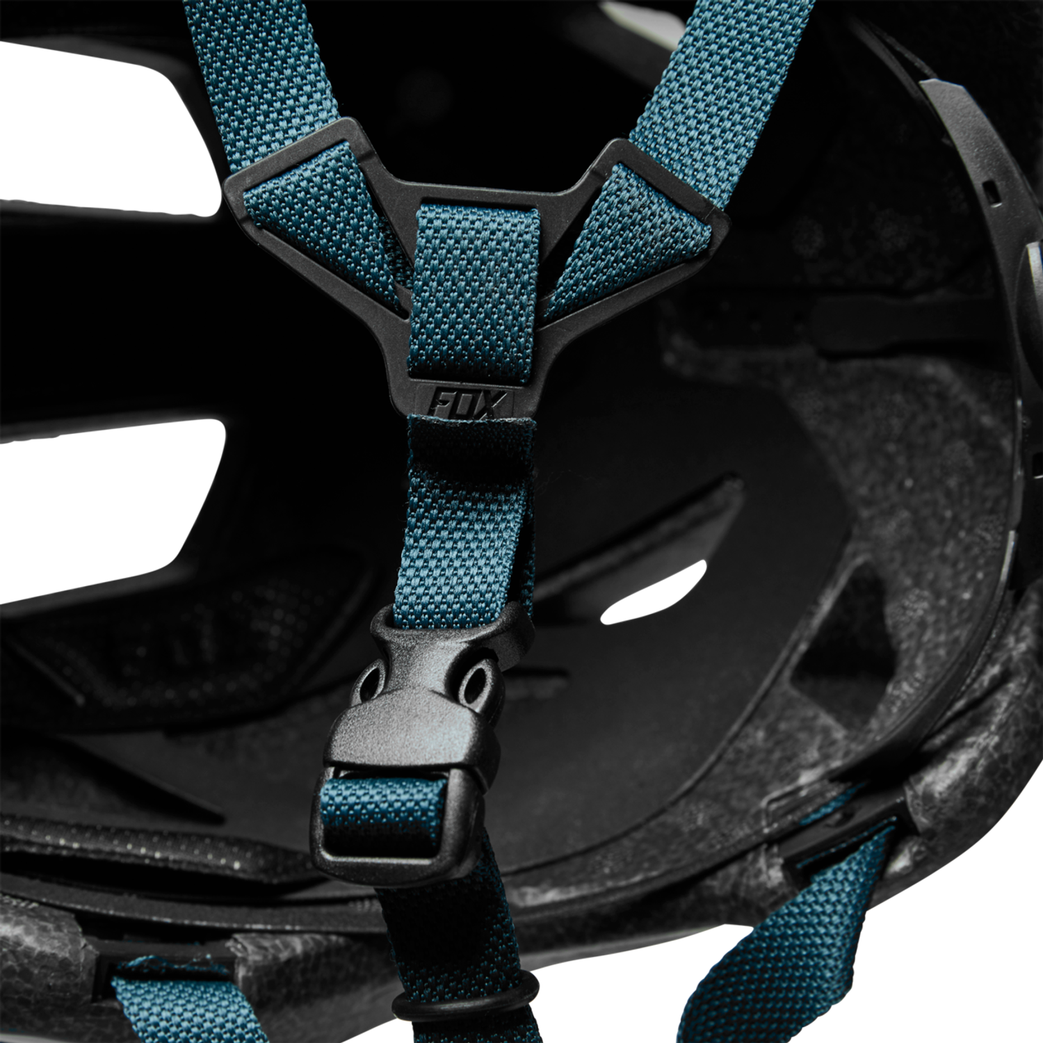 Mainframe Trvrs Helmet