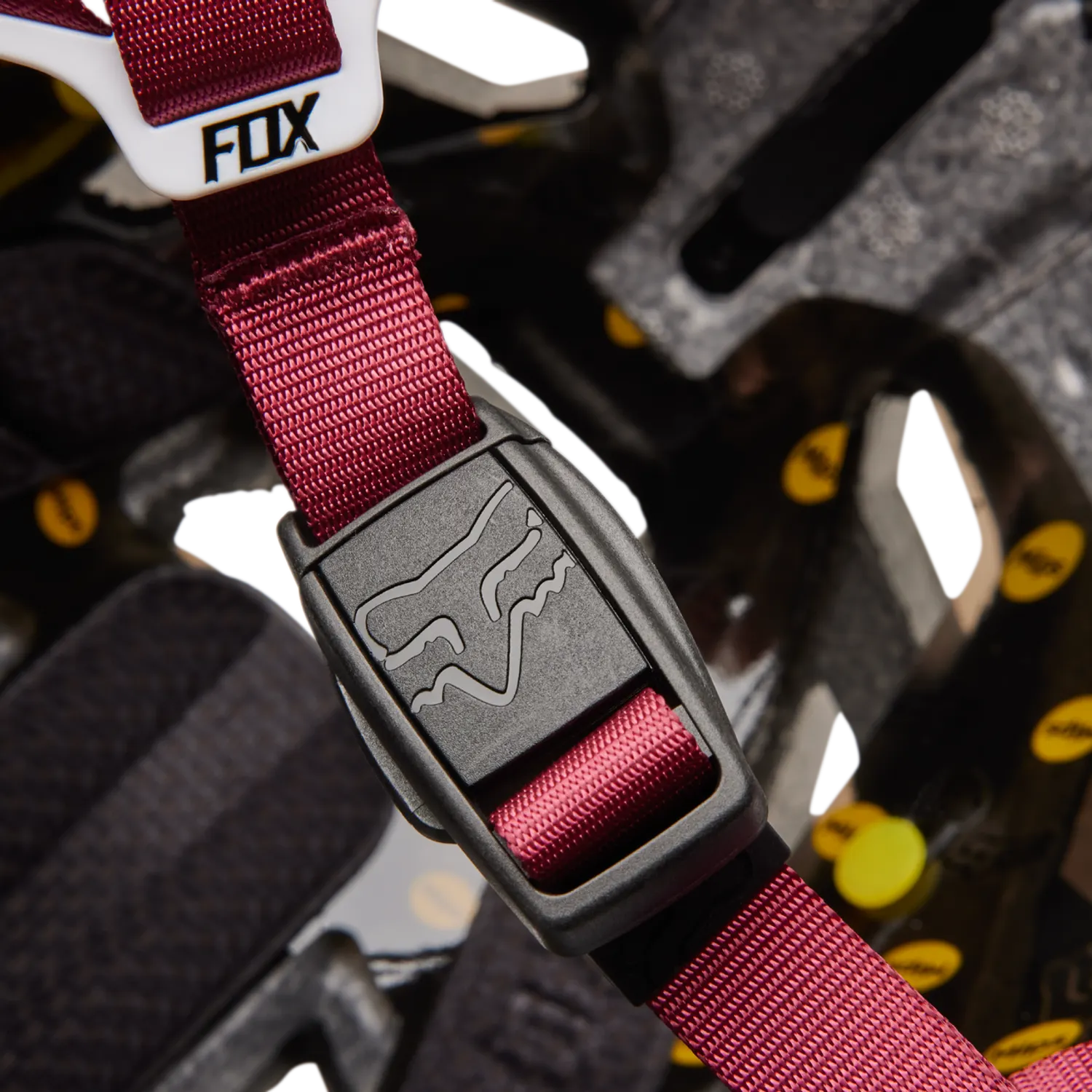 Casco Speedframe Pro Camo