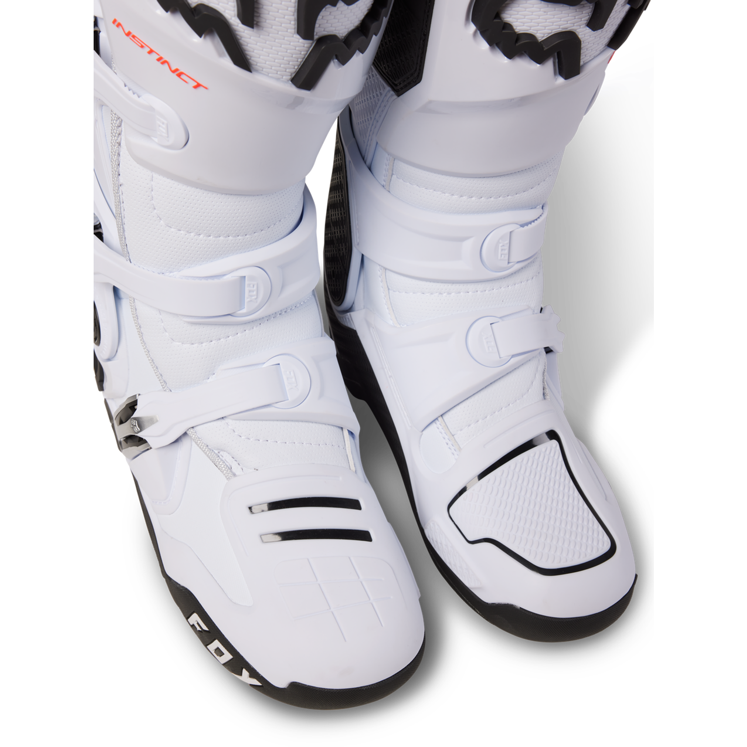 INSTINCT [WHT] 14