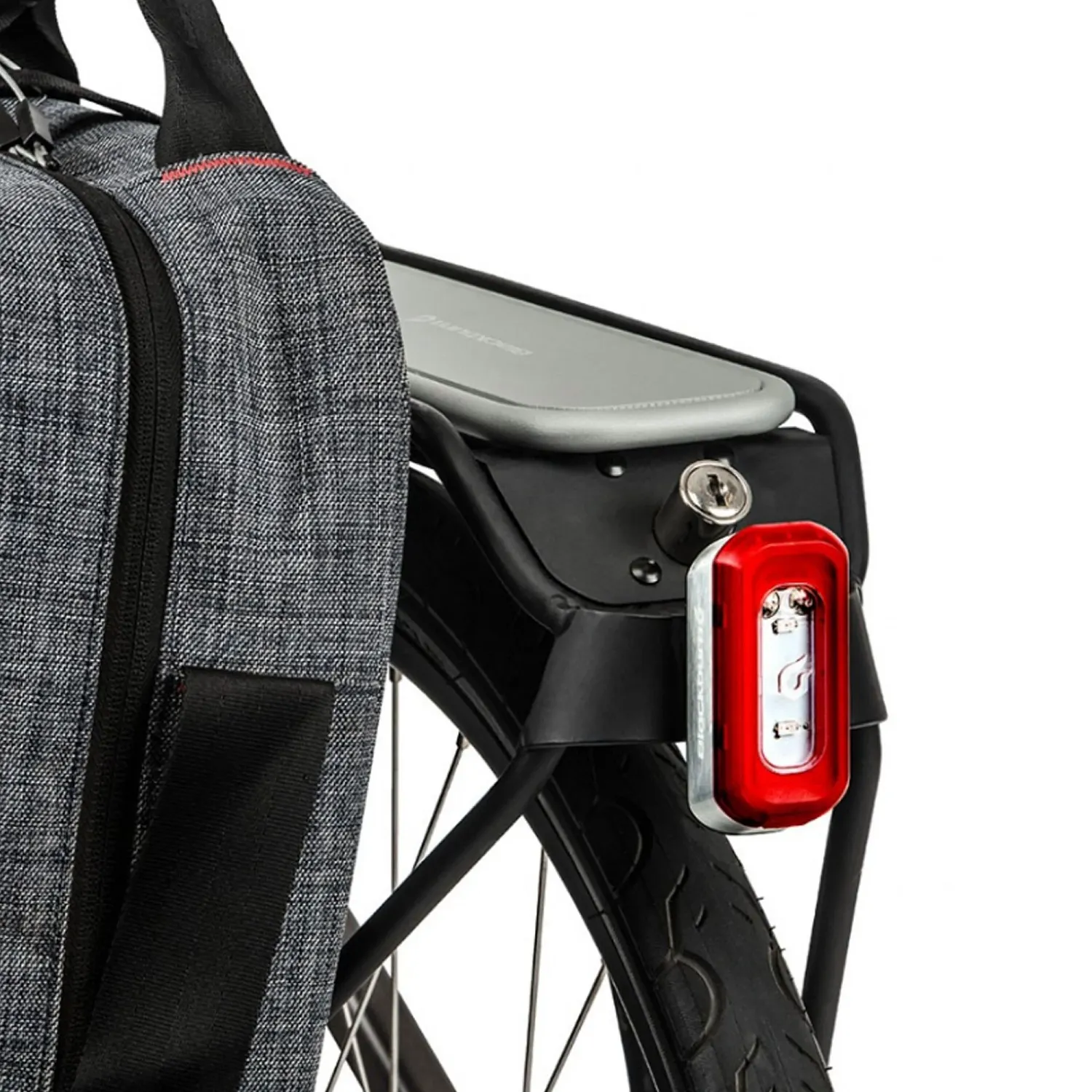 BBN LOCAL 15 REAR LIGHT