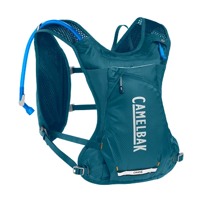 Chase™ Race 4 Hydration Vest with Crux® 1.5L Reservoir