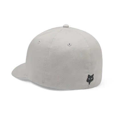 BADGE FLEXFIT HAT /M