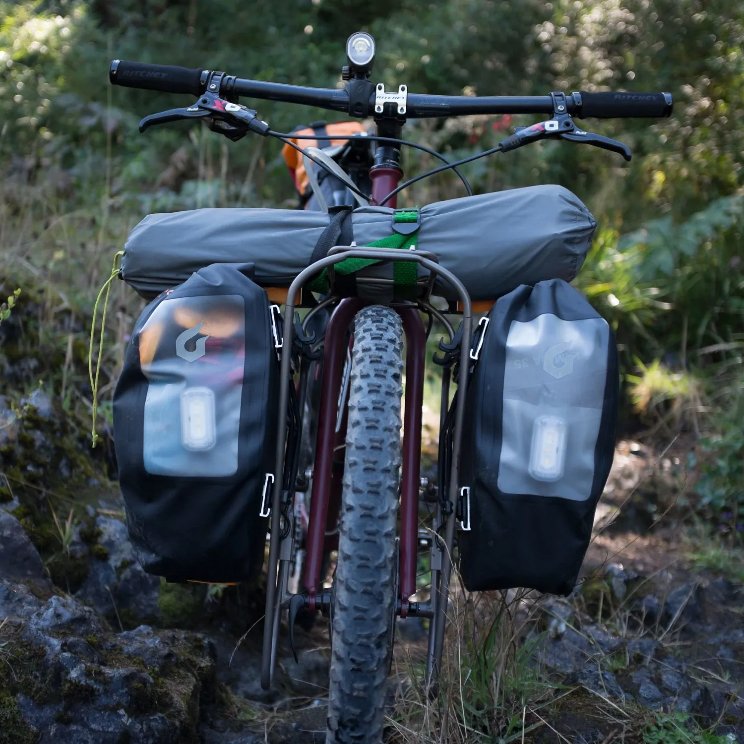 BBN OUTPOST FRONT RACK