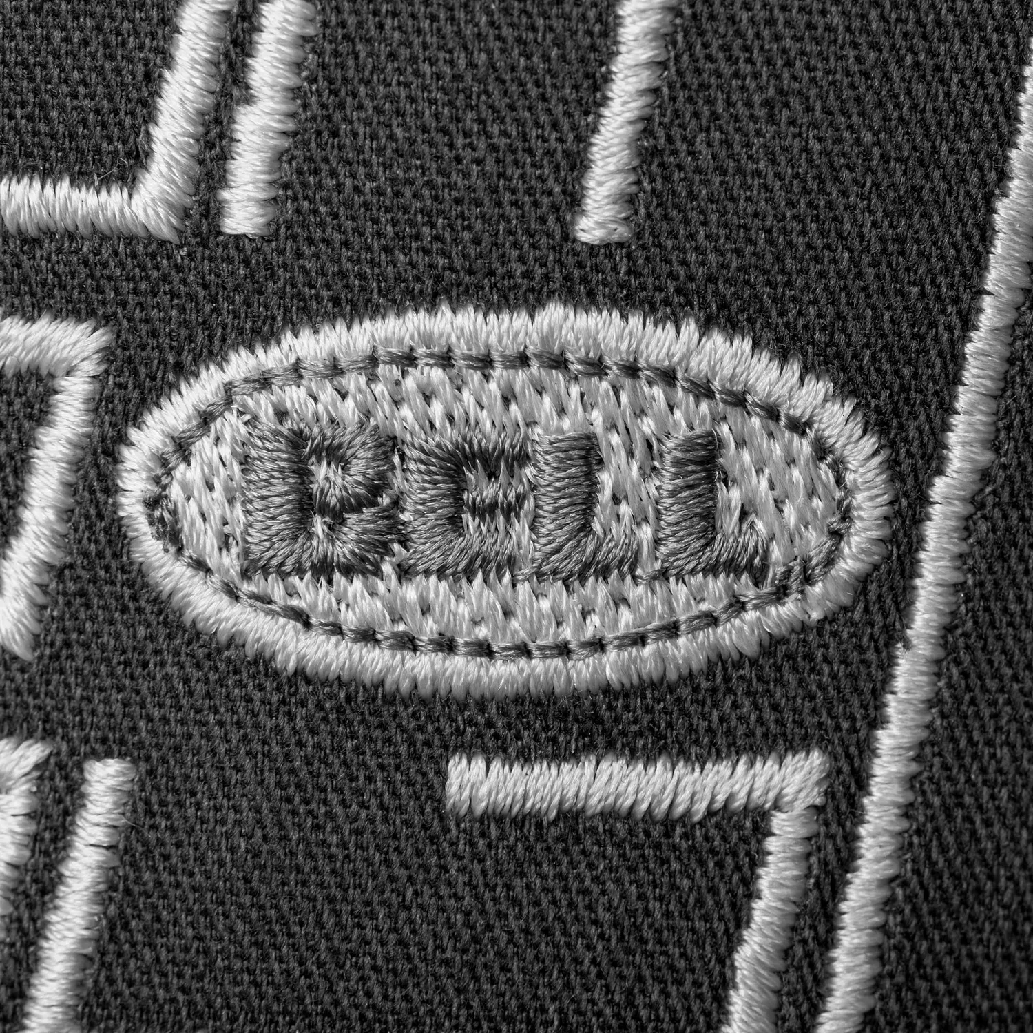 PS BELL CLSC MESH TRCKRCAPCORE CHR/BK