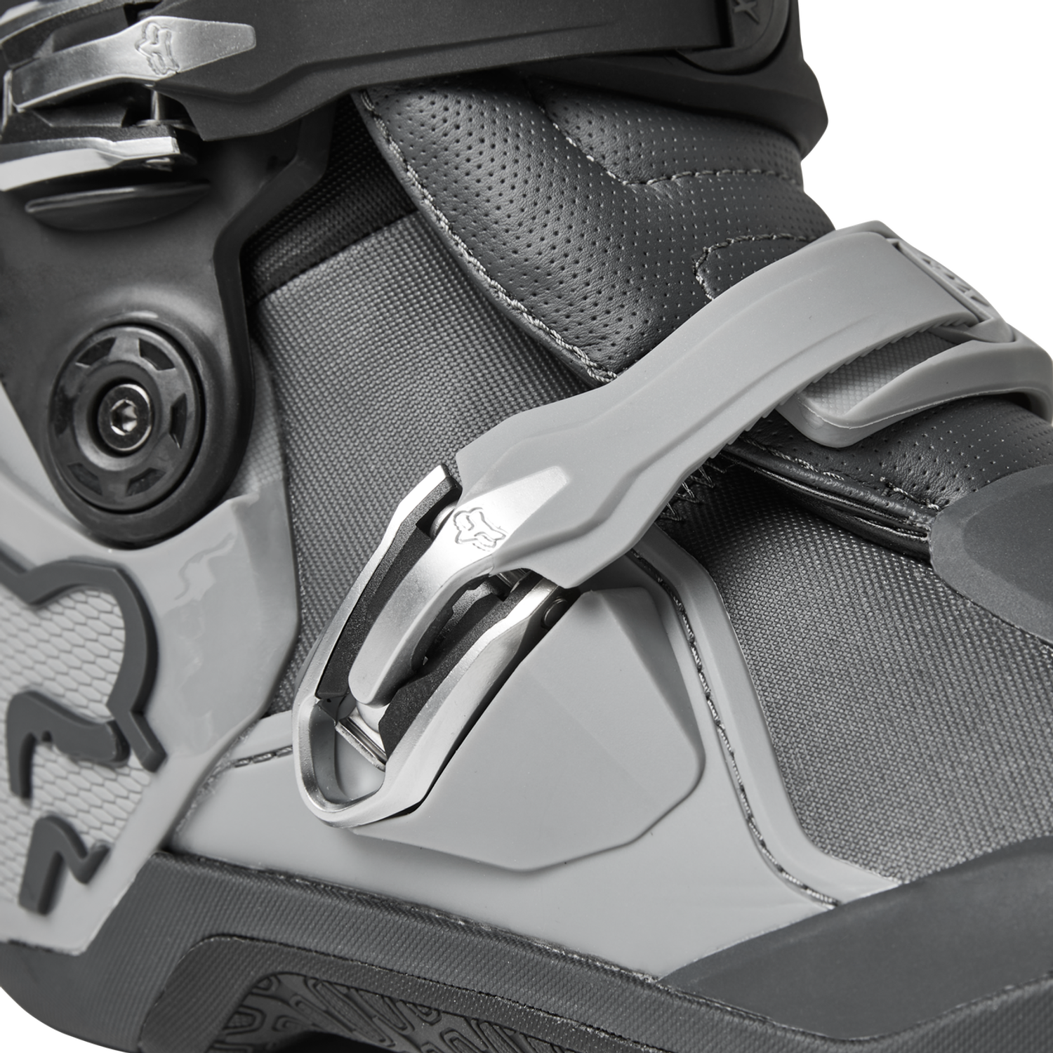 Bottes Motion