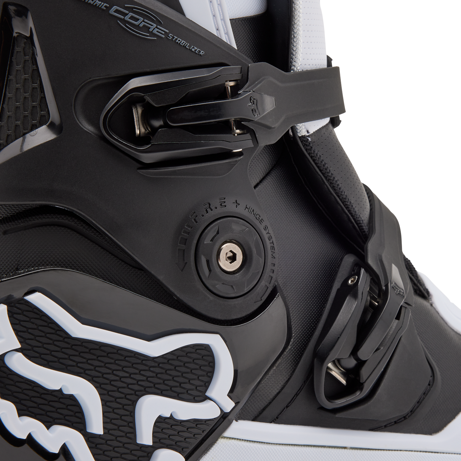 INSTINCT BOOT [WHT/BLK] 8