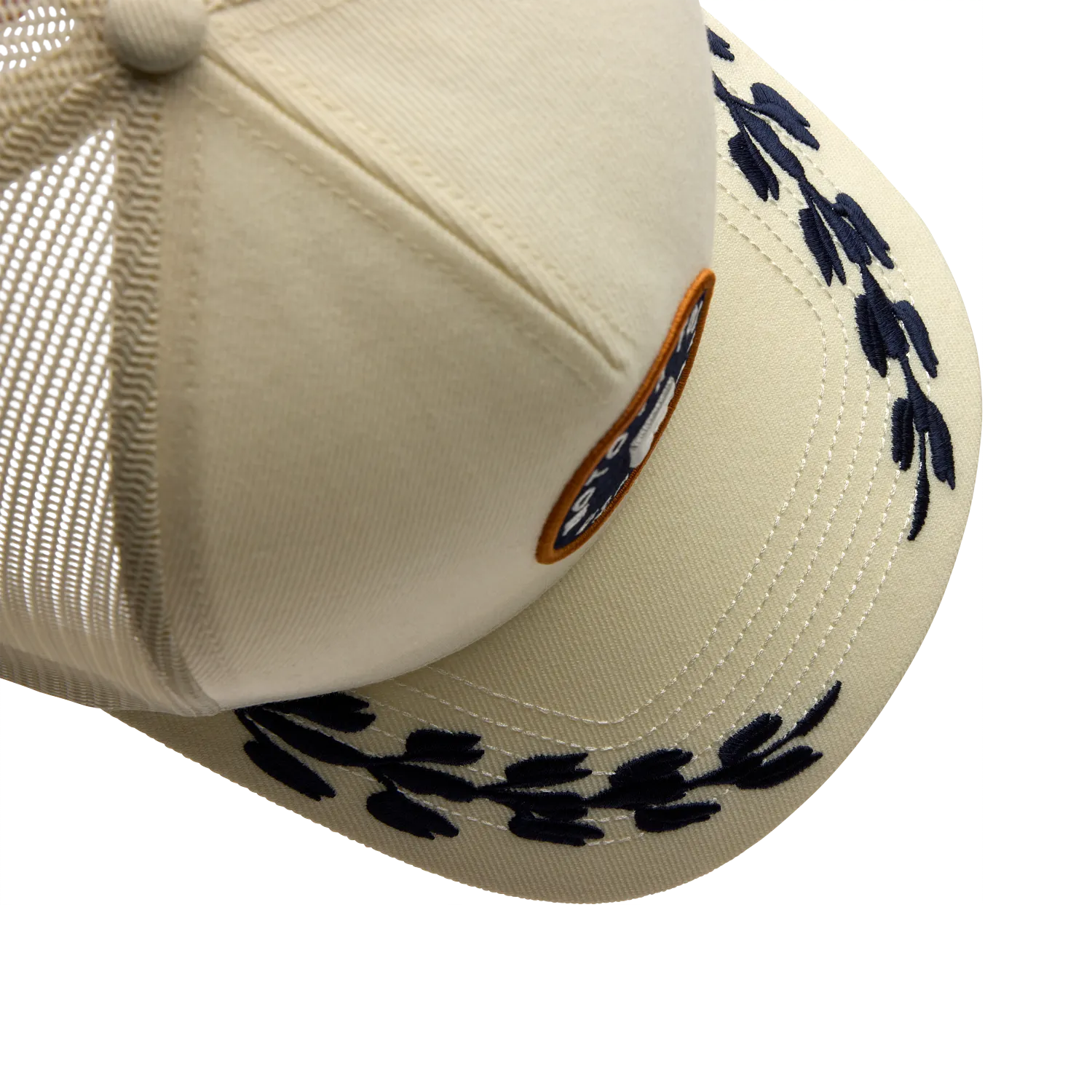 W CIRCA 74 MESH TRUCKER 