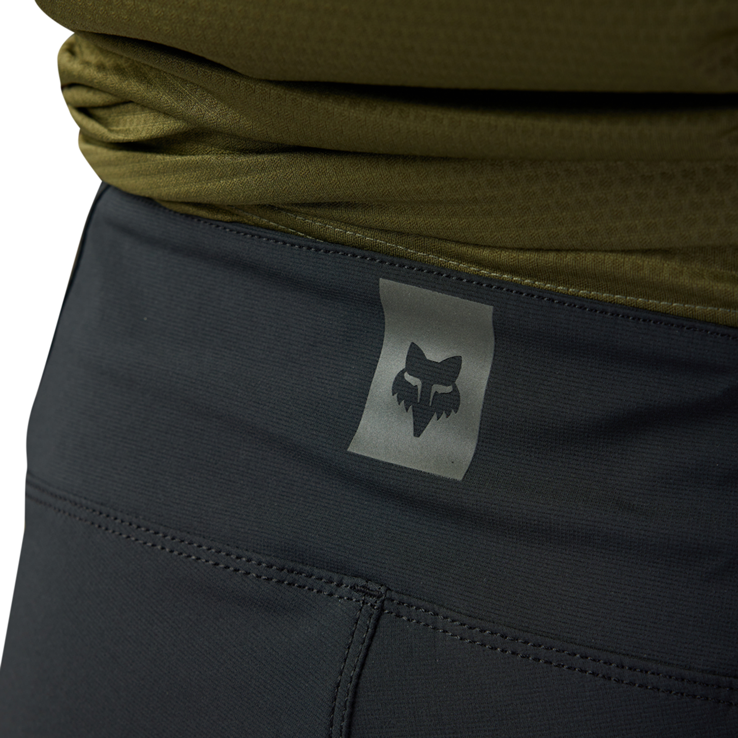 Defend Shorts