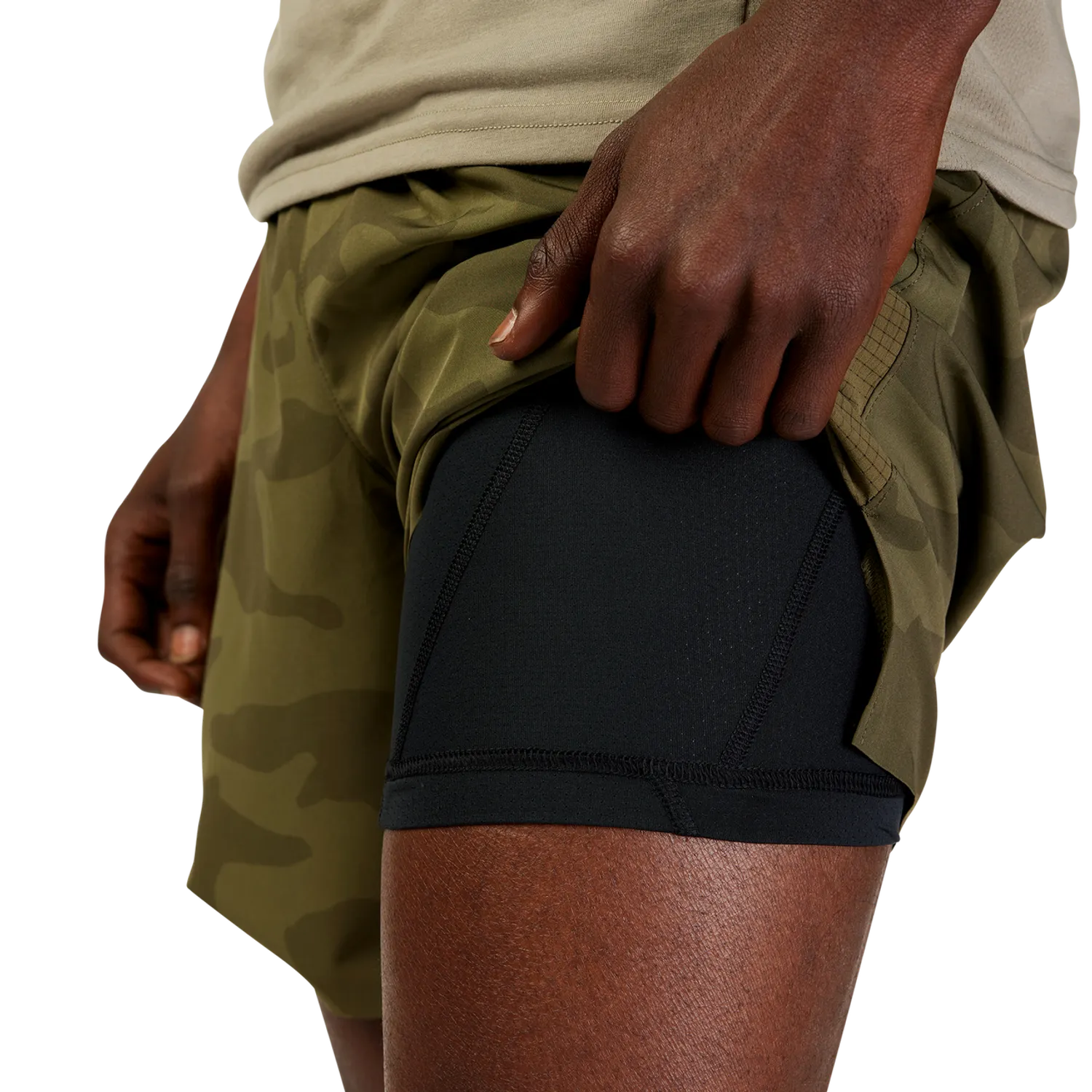 CORE CAMO SHORT 7" 