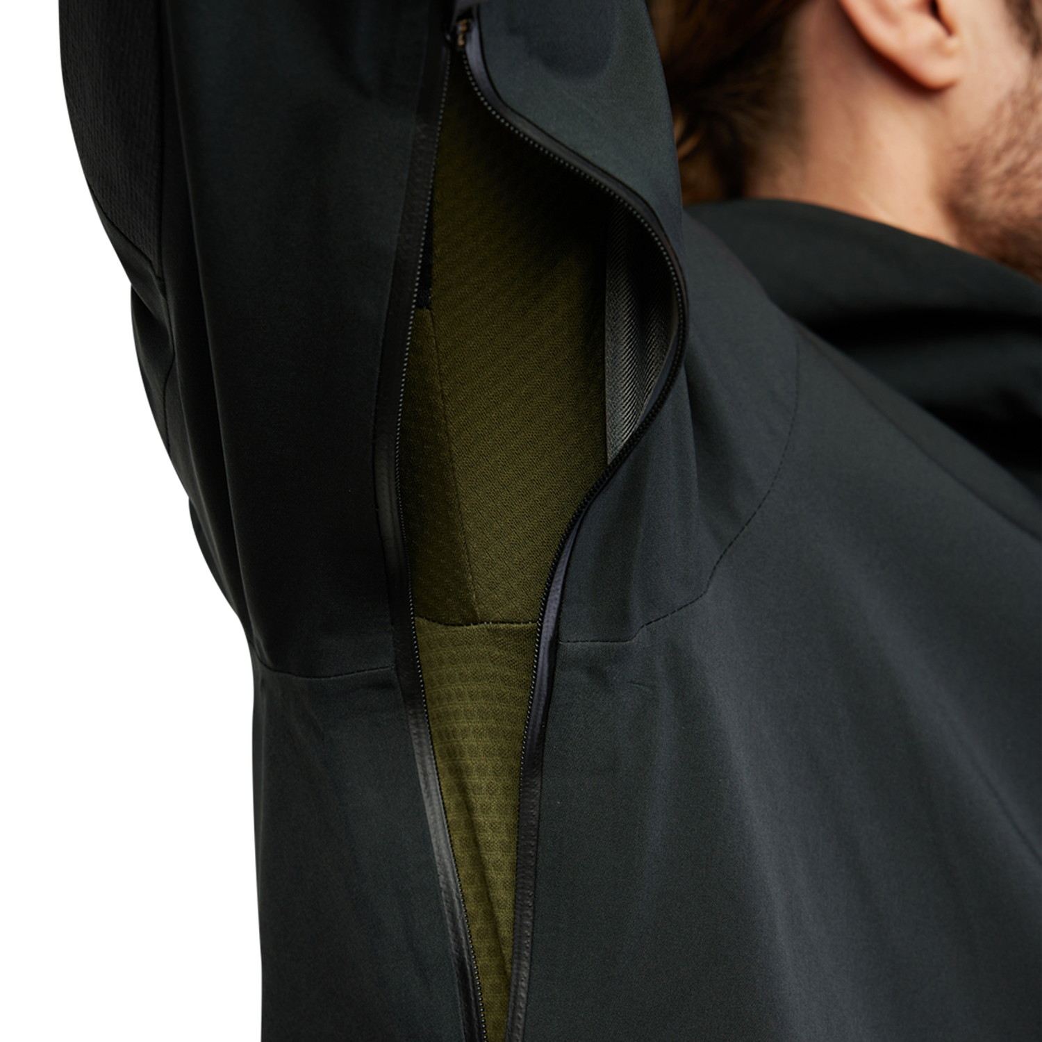 Defend 3-Layer Water Jacket