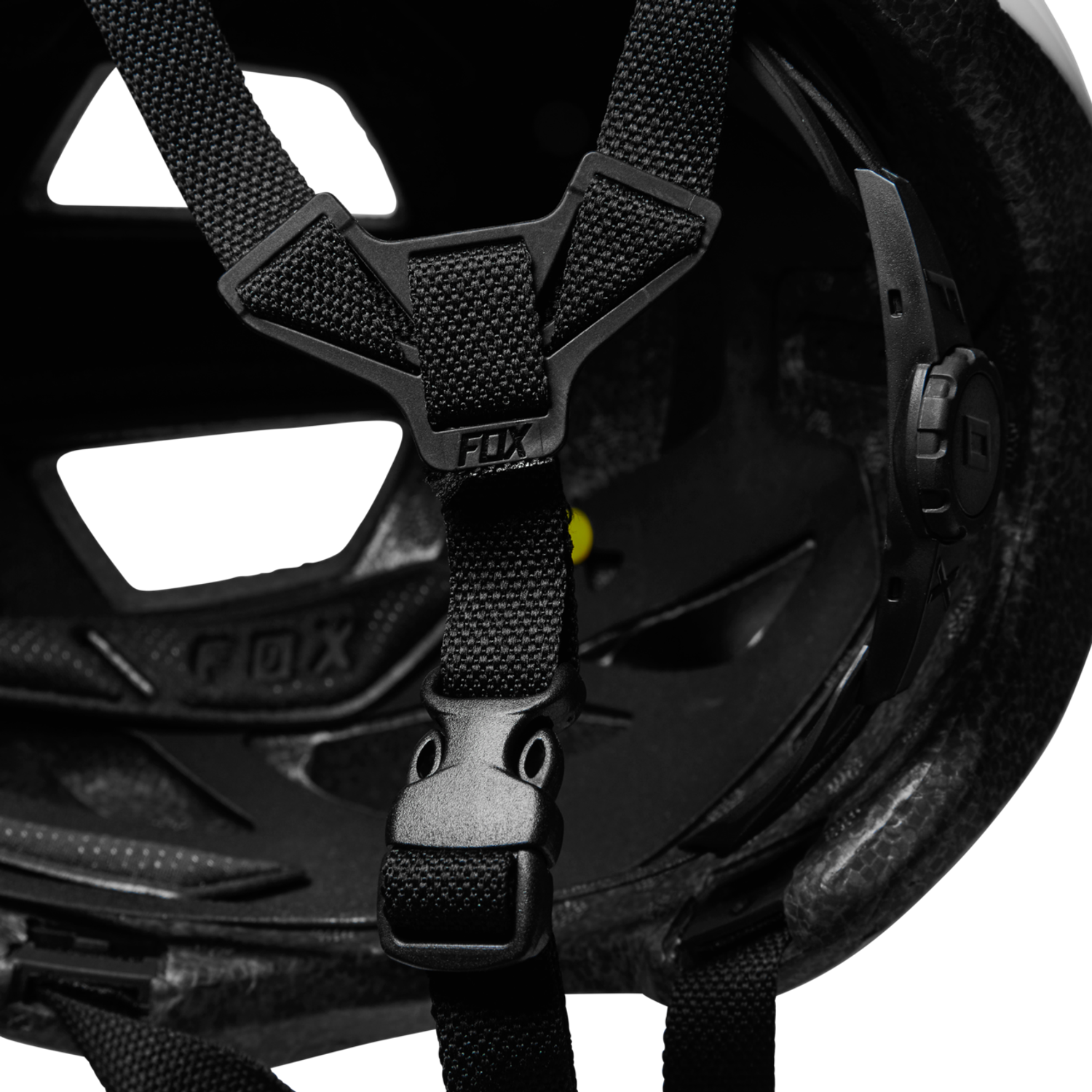 Mainframe Trvrs Helmet
