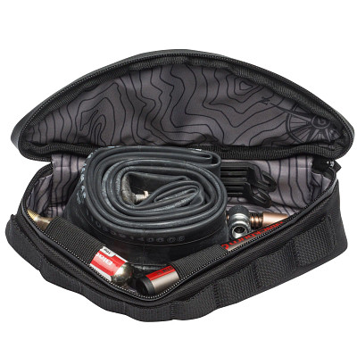 OUTPOST CORNER BAG (C0) [BLK]