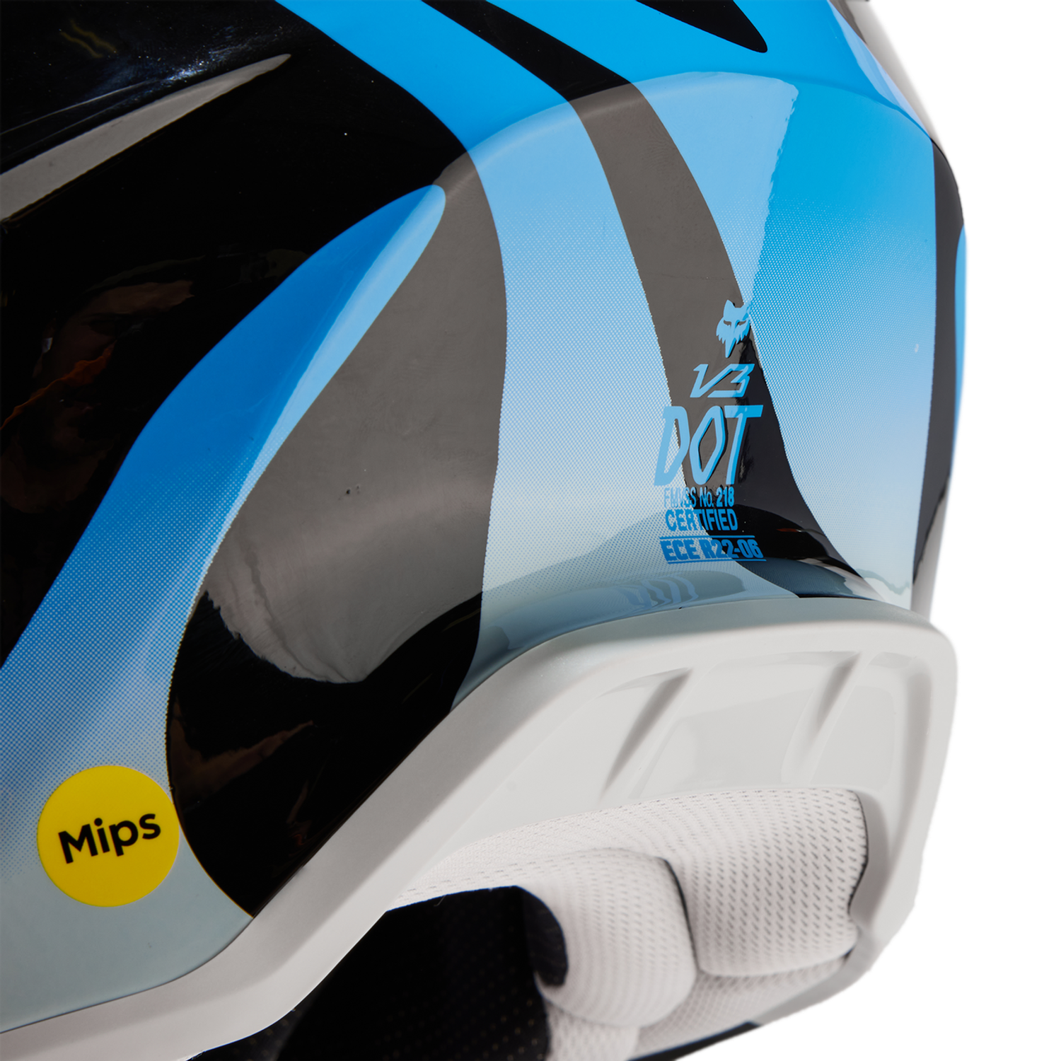 Helm V3 Magnetic