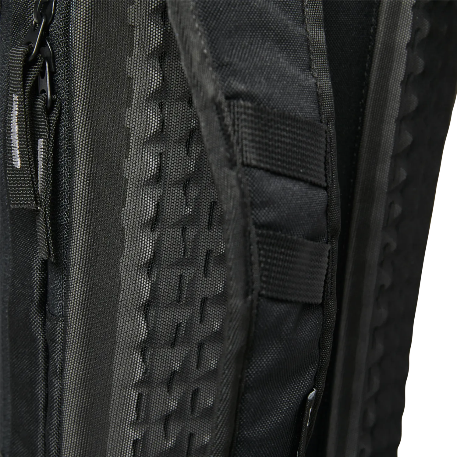 UTILITY HYDRATION PACK - MEDIUM