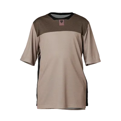 Tienerschirt Youth Defend