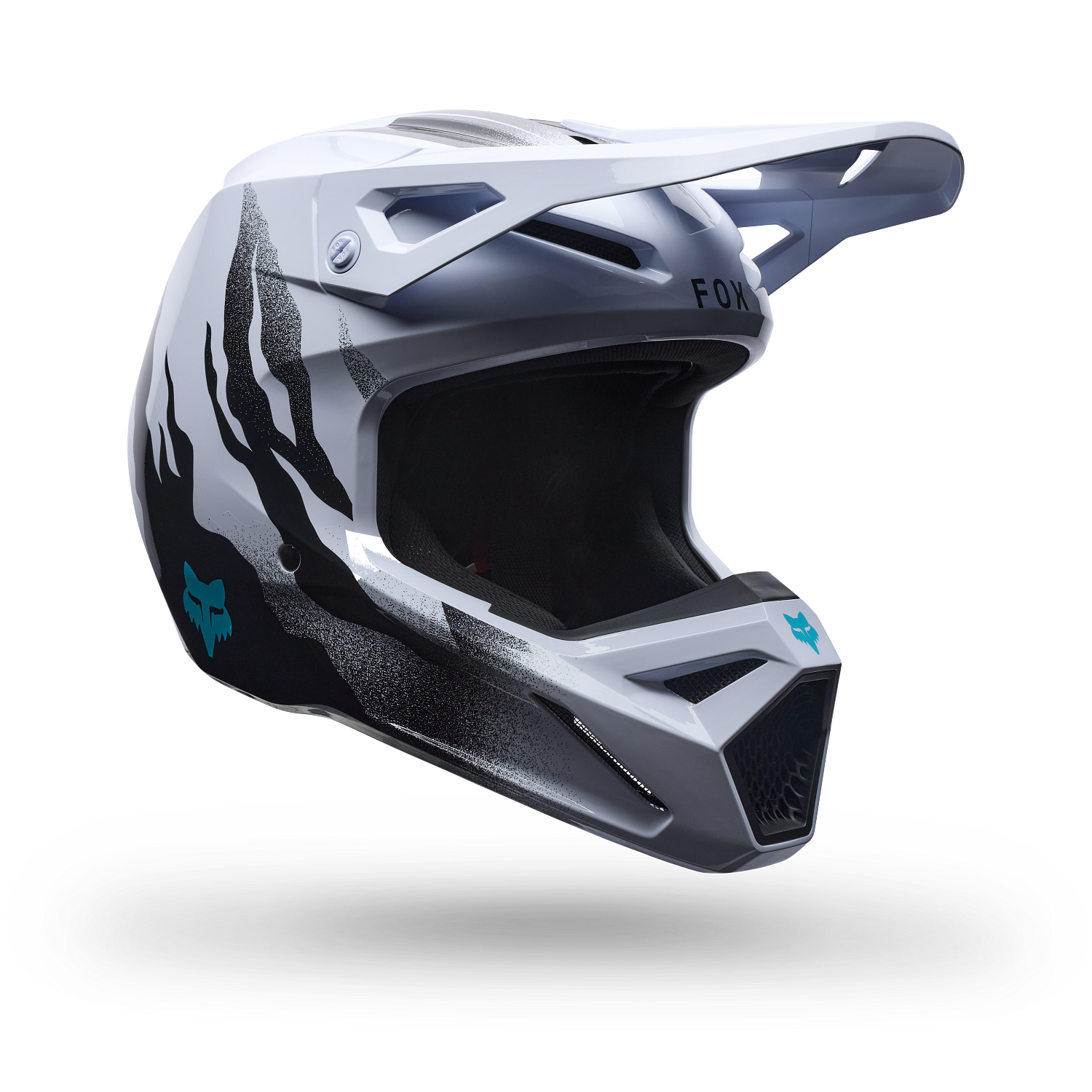 V1 Clutch Helmet